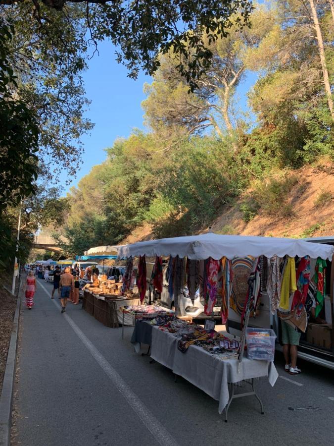 3 Pers Climatise Renove, Au Calme, Idealement Situe Proche St Raphael-st Tropez, Et Commerces A Pieds * Fréjus